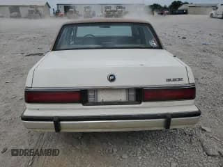 ✅ 1989 Buick LeSabre • VIN: 1G4HR54C8KH497065 • Лот: 71352644. Опубликован ранее на Copart с пробегом 178 638 миль. Бесплатный доступ к архиву аукционных продаж из США и подробный отчёт об истории автомобиля на DreamBid. Изображение 6.