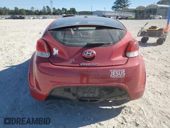 ✅ 2012 Hyundai Veloster w/Red Int • VIN: KMHTC6AD7CU078907 • Lot: 77014224. Wystawiony na Copart z przebiegiem 139 887 mil. Bezpłatny archiwum sprzedaży aukcyjnych z USA i szczegółowy raport historii pojazdu na DreamBid. Zdjęcie 6.