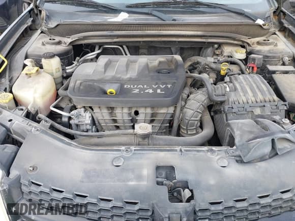 ✅ 2013 Dodge Avenger SE • VIN: 1C3CDZAB5DN540947 • Lot: 41025593. Wystawiony na IAAI z przebiegiem 103 832 mil. Bezpłatny archiwum sprzedaży aukcyjnych z USA i szczegółowy raport historii pojazdu na DreamBid. Zdjęcie 10.