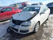 ✅ 2010 Volkswagen Jetta SE • VIN: 3VWRX7AJ4AM030312 • Lot: 41304990. Listed on IAAI with 204,910 mi. Free auction sales archive from the USA and detailed vehicle history report at DreamBid. Image 17.