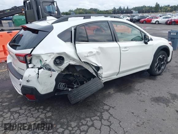 ✅ 2023 Subaru Crosstrek Limited • VIN: JF2GTHMC6PH226100 • Lot: 43422847. Listed on IAAI with 15,609 mi. Free auction sales archive from the USA and detailed vehicle history report at DreamBid. Image 4.