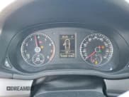 ✅ 2014 Volkswagen Passat SE • VIN: 1VWBP7A34EC011995 • Lot: 82563985. Wystawiony na Copart z przebiegiem 163 609 mil. Bezpłatny archiwum sprzedaży aukcyjnych z USA i szczegółowy raport historii pojazdu na DreamBid. Zdjęcie 9.