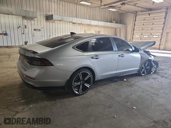 ✅ 2023 Honda Accord Sport • VIN: 1HGCY2F5XPA034666 • Lot: 90113765. Wystawiony na Copart z przebiegiem Nie podano. Bezpłatny archiwum sprzedaży aukcyjnych z USA i szczegółowy raport historii pojazdu na DreamBid. Zdjęcie 3.