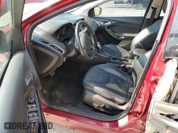 ✅ 2015 Ford Focus Titanium • VIN: 1FADP3N29FL241934 • Лот: 67760235. Опубликован ранее на Copart с пробегом Не указан. Бесплатный доступ к архиву аукционных продаж из США и подробный отчёт об истории автомобиля на DreamBid. Изображение 8.