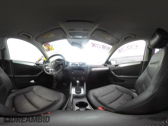 ✅ 2013 Volkswagen Jetta SE • VIN: 3VWDX7AJ5DM258429 • Lot: 42372776. Listed on IAAI with 211,579 mi. Free auction sales archive from the USA and detailed vehicle history report at DreamBid. Image 18.