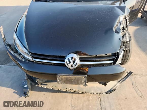 ✅ 2016 Volkswagen Golf TSI S • VIN: 3VWC17AU6GM516145 • Лот: 72015385. Опубликован ранее на Copart с пробегом 77 669 миль. Бесплатный доступ к архиву аукционных продаж из США и подробный отчёт об истории автомобиля на DreamBid. Изображение 11.