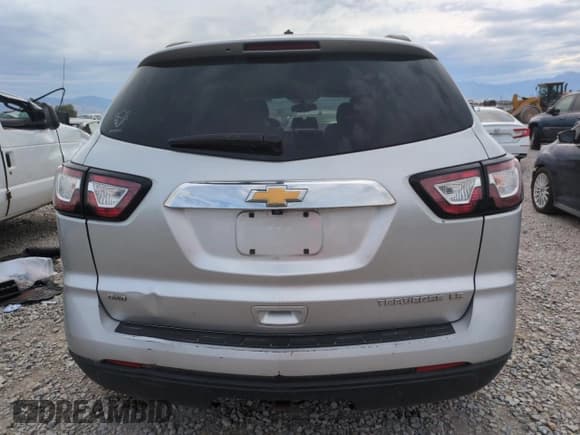 ✅ 2013 Chevrolet Traverse LS • VIN: 1GNKVFKD8DJ114767 • Lot: 63444945. Listed on Copart with 193,380 mi. Free auction sales archive from the USA and detailed vehicle history report at DreamBid. Image 6.