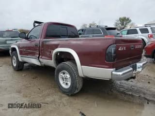 ✅ 2000 Dodge Dakota Sport • VIN: 1B7GG26N8YS795890 • Lot: 78523764. Wystawiony na Copart z przebiegiem 214 933 mil. Bezpłatny archiwum sprzedaży aukcyjnych z USA i szczegółowy raport historii pojazdu na DreamBid. Zdjęcie 2.