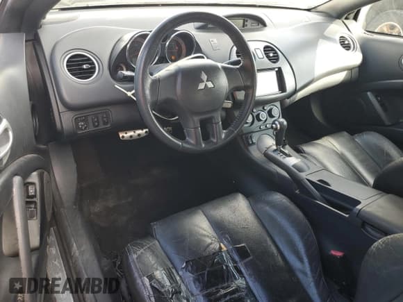 ✅ 2011 Mitsubishi Eclipse GS Sport • VIN: 4A37L5EF0BE002320 • Лот: 90452305. Опубликован ранее на Copart с пробегом 147 761 миль. Бесплатный доступ к архиву аукционных продаж из США и подробный отчёт об истории автомобиля на DreamBid. Изображение 8.