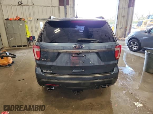 ✅ 2019 Ford Explorer XLT • VIN: 1FM5K7D85KGA39178 • Лот: 85926425. Опубликован ранее на Copart с пробегом 160 631 миль. Бесплатный доступ к архиву аукционных продаж из США и подробный отчёт об истории автомобиля на DreamBid. Изображение 6.