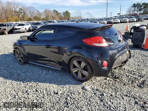 ✅ 2015 Hyundai Veloster Turbo • VIN: KMHTC6AE3FU228928 • Lot: 82211444. Wystawiony na Copart z przebiegiem 58 769 mil. Bezpłatny archiwum sprzedaży aukcyjnych z USA i szczegółowy raport historii pojazdu na DreamBid. Zdjęcie 2.