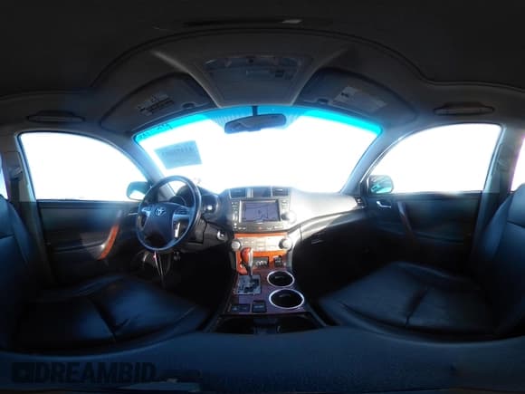 ✅ 2011 Toyota Highlander Limited • VIN: 5TDDK3EH0BS082159 • Lot: 43372693. Listed on IAAI with 183,907 mi. Free auction sales archive from the USA and detailed vehicle history report at DreamBid. Image 21.