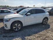 ✅ 2024 Audi Q5 Premium Plus • VIN: WA1BBAFY1R2041142 • Lot: 63872215. Listed on Copart with 8,076 mi. Free auction sales archive from the USA and detailed vehicle history report at DreamBid. Image 1.