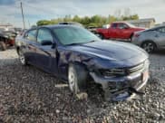 ✅ 2015 Dodge Charger SE • VIN: 2C3CDXBG3FH725699 • Lot: 84749505. Wystawiony na Copart z przebiegiem 104 145 mil. Bezpłatny archiwum sprzedaży aukcyjnych z USA i szczegółowy raport historii pojazdu na DreamBid. Zdjęcie 4.