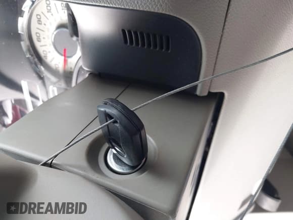 ✅ 2013 Ford Expedition Limited • VIN: 1FMJU1K50DEF11168 • Lot: 41193427. Listed on IAAI with 136,831 mi. Free auction sales archive from the USA and detailed vehicle history report at DreamBid. Image 11.