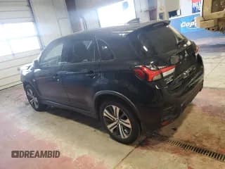 ✅ 2022 Mitsubishi Outlander ES • VIN: JA4ARUAUXNU013092 • Lot: 93505205. Wystawiony na Copart z przebiegiem 120 150 mil. Bezpłatny archiwum sprzedaży aukcyjnych z USA i szczegółowy raport historii pojazdu na DreamBid. Zdjęcie 2.