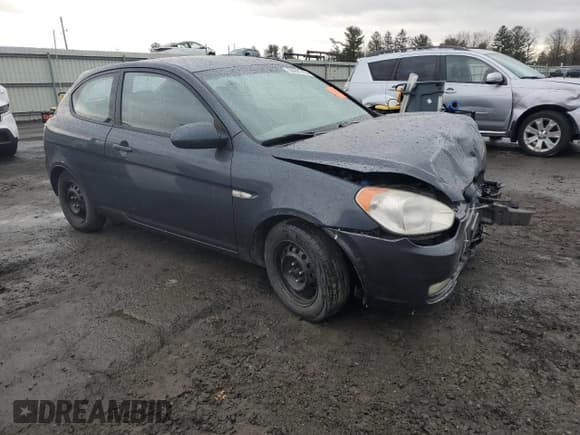 ✅ 2007 Hyundai Accent SE • VIN: KMHCN36C17U034111 • Лот: 50891765. Опубликован ранее на Copart с пробегом Не указан. Бесплатный доступ к архиву аукционных продаж из США и подробный отчёт об истории автомобиля на DreamBid. Изображение 4.