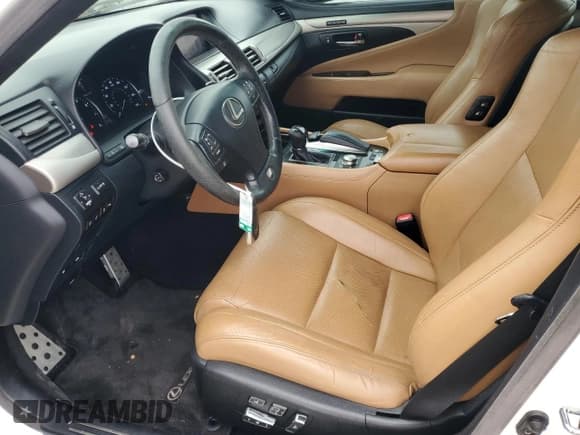 ✅ 2014 Lexus LS 460 • VIN: JTHCL5EF4E5022669 • Лот: 81842805. Опубликован ранее на Copart с пробегом 113 767 миль. Бесплатный доступ к архиву аукционных продаж из США и подробный отчёт об истории автомобиля на DreamBid. Изображение 7.