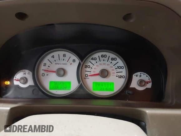 ✅ 2006 Ford Escape Limited • VIN: 1FMCU94126KA37083 • Lot: 43700533. Wystawiony na IAAI z przebiegiem 231 636 mil. Bezpłatny archiwum sprzedaży aukcyjnych z USA i szczegółowy raport historii pojazdu na DreamBid. Zdjęcie 7.