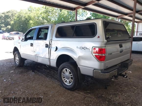 ✅ 2012 Ford F-150 XL • VIN: 1FTFW1EF8CFC73023 • Лот: 42717439. Опубликован ранее на IAAI с пробегом 93 500 миль. Бесплатный доступ к архиву аукционных продаж из США и подробный отчёт об истории автомобиля на DreamBid. Изображение 3.