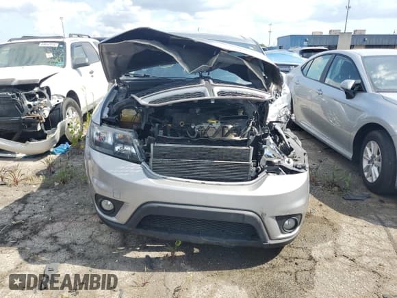 ✅ 2017 Dodge Journey GT • VIN: 3C4PDDEG9HT615595 • Лот: 71963875. Опубликован ранее на Copart с пробегом 167 841 миль. Бесплатный доступ к архиву аукционных продаж из США и подробный отчёт об истории автомобиля на DreamBid. Изображение 5.