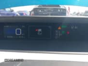 ✅ 2017 Toyota Prius Plus • VIN: JTDKARFP2H3001031 • Lot: 41934825. Listed on IAAI with 85,634 mi. Free auction sales archive from the USA and detailed vehicle history report at DreamBid. Image 7.