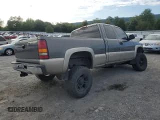 ✅ 2001 Chevrolet Silverado 2500 • VIN: 1GCGK29U11Z112913 • Lot: 52172695. Wystawiony na Copart z przebiegiem 340 607 mil. Bezpłatny archiwum sprzedaży aukcyjnych z USA i szczegółowy raport historii pojazdu na DreamBid. Zdjęcie 3.