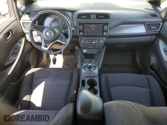 ✅ 2020 Nissan LEAF S Plus • VIN: 1N4BZ1BP8LC311358 • Lot: 67687995. Wystawiony na Copart z przebiegiem 46 493 mil. Bezpłatny archiwum sprzedaży aukcyjnych z USA i szczegółowy raport historii pojazdu na DreamBid. Zdjęcie 8.