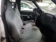 ✅ 1999 Chevrolet S-10 • VIN: 1GCCS1448X8133806 • Лот: 83705324. Опубликован ранее на Copart с пробегом Не указан. Бесплатный доступ к архиву аукционных продаж из США и подробный отчёт об истории автомобиля на DreamBid. Изображение 10.