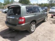 ✅ 2007 Toyota Highlander w/3rd Row • VIN: JTEEW21A170047776 • Lot: 41993403. Wystawiony na IAAI z przebiegiem 260 538 mil. Bezpłatny archiwum sprzedaży aukcyjnych z USA i szczegółowy raport historii pojazdu na DreamBid. Zdjęcie 4.