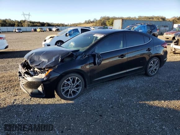 ✅ 2019 Hyundai Elantra SEL • VIN: 5NPD84LF0KH455549 • Лот: 90321095. Опубликован ранее на Copart с пробегом 192 678 миль. Бесплатный доступ к архиву аукционных продаж из США и подробный отчёт об истории автомобиля на DreamBid. Изображение 1.