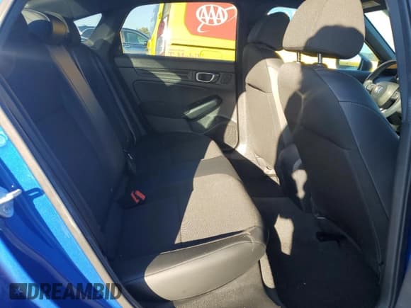 ✅ 2023 Honda Civic Sport • VIN: 2HGFE2F50PH564636 • Lot: 82557225. Wystawiony na Copart z przebiegiem 62 486 mil. Bezpłatny archiwum sprzedaży aukcyjnych z USA i szczegółowy raport historii pojazdu na DreamBid. Zdjęcie 10.