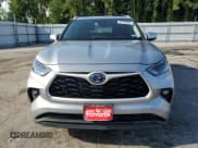 ✅ 2024 Toyota Highlander Hybrid XLE • VIN: 5TDKARAH0RS023786 • Lot: 64102665. Listed on Copart with 31,601 mi. Free auction sales archive from the USA and detailed vehicle history report at DreamBid. Image 5.