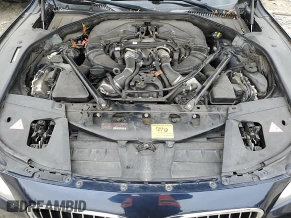 ✅ 2014 BMW 7 Series 750i xDrive • VIN: WBAYB6C52ED225217 • Lot: 46104815. Listed on Copart with 155,822 mi. Free auction sales archive from the USA and detailed vehicle history report at DreamBid. Image 11.