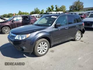 2013 Subaru Forester X Premium z VIN JF2SHADC9DH410591, wystawiony jako Copart lot #80875475 z przebiegiem 57 512 mil mil oraz Szkoda całkowita • Salvage title. Historia ofert i sprzedaży dostępna na DreamBid. Obrazek 1.