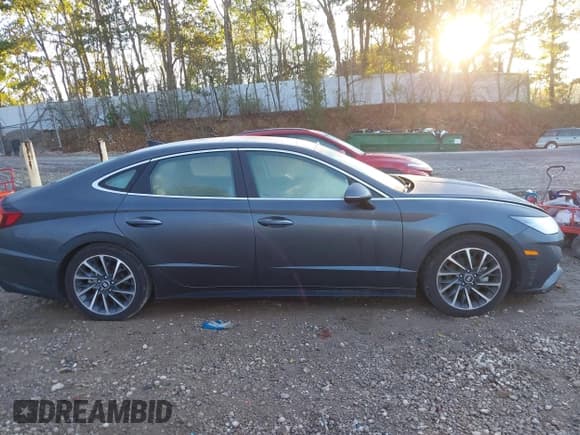✅ 2023 Hyundai Sonata Limited • VIN: KMHL34J26PA248376 • Lot: 43403759. Listed on IAAI with 26,716 mi. Free auction sales archive from the USA and detailed vehicle history report at DreamBid. Image 13.