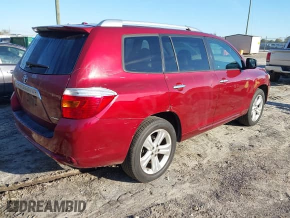 ✅ 2010 Toyota Highlander Limited • VIN: 5TDDK3EH3AS037585 • Lot: 43626495. Listed on IAAI with 230,000 mi. Free auction sales archive from the USA and detailed vehicle history report at DreamBid. Image 4.