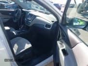 ✅ 2024 Chevrolet Equinox LS • VIN: 3GNAX5EGXRL366686 • Лот: 43200337. Опубликован ранее на IAAI с пробегом 15 696 миль. Бесплатный доступ к архиву аукционных продаж из США и подробный отчёт об истории автомобиля на DreamBid. Изображение 5.