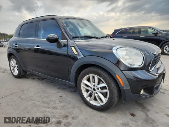 ✅ 2012 MINI Countryman S • VIN: WMWZC3C50CWP20257 • Lot: 87241015. Listed on Copart with 117,613 mi. Free auction sales archive from the USA and detailed vehicle history report at DreamBid. Image 4.