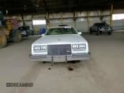✅ 1985 Buick Riviera • VIN: 1G4EZ57Y6FE407347 • Лот: 58836105. Опубликован ранее на Copart с пробегом 25 206 миль. Бесплатный доступ к архиву аукционных продаж из США и подробный отчёт об истории автомобиля на DreamBid. Изображение 13.