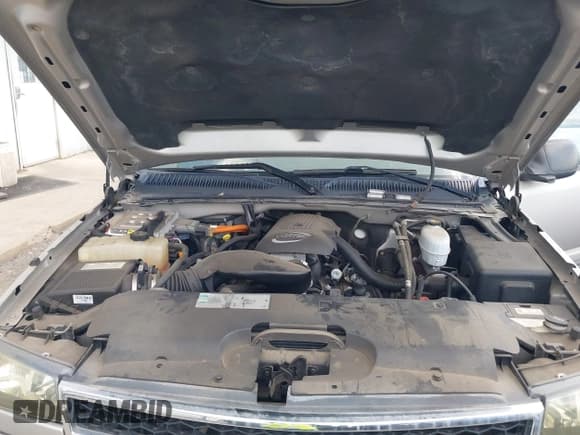 ✅ 2007 Chevrolet Silverado 1500 LT1 • VIN: 1GCEC19T37Z116475 • Lot: 42523695. Listed on IAAI with 126,733 mi. Free auction sales archive from the USA and detailed vehicle history report at DreamBid. Image 10.