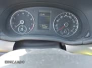 ✅ 2015 Volkswagen Passat S • VIN: 1VWAT7A34FC072238 • Lot: 43548104. Wystawiony na IAAI z przebiegiem 130 002 mil. Bezpłatny archiwum sprzedaży aukcyjnych z USA i szczegółowy raport historii pojazdu na DreamBid. Zdjęcie 7.