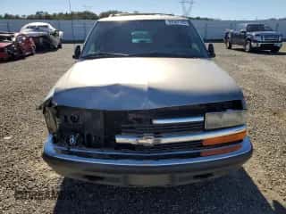 1998 Chevrolet Blazer LS z VIN 1GNDT13W6W2252953, wystawiony jako Copart lot #82567745 z przebiegiem Nie podano mil oraz Szkoda całkowita • Salvage title. Historia ofert i sprzedaży dostępna na DreamBid. Obrazek 5.