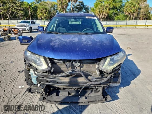 ✅ 2017 Nissan Rogue S • VIN: KNMAT2MT6HP511887 • Lot: 94253765. Listed on Copart with 133,780 mi. Free auction sales archive from the USA and detailed vehicle history report at DreamBid. Image 5.