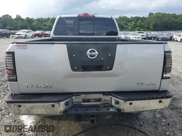 ✅ 2012 Nissan Titan SE • VIN: 1N6AA0CC8CN301840 • Lot: 61038265. Listed on Copart with 166,745 mi. Free auction sales archive from the USA and detailed vehicle history report at DreamBid. Image 6.