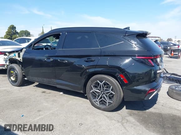 ✅ 2022 Hyundai Tucson N Line • VIN: KM8JF3AE5NU122606 • Lot: 41641225. Wystawiony na IAAI z przebiegiem 24 241 mil. Bezpłatny archiwum sprzedaży aukcyjnych z USA i szczegółowy raport historii pojazdu na DreamBid. Zdjęcie 15.