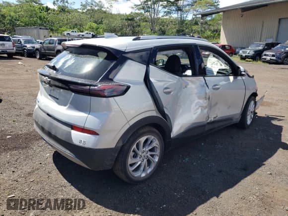 ✅ 2023 Chevrolet Bolt EUV LT • VIN: 1G1FY6S01P4165540 • Лот: 82474315. Опубликован ранее на Copart с пробегом 25 463 миль. Бесплатный доступ к архиву аукционных продаж из США и подробный отчёт об истории автомобиля на DreamBid. Изображение 3.