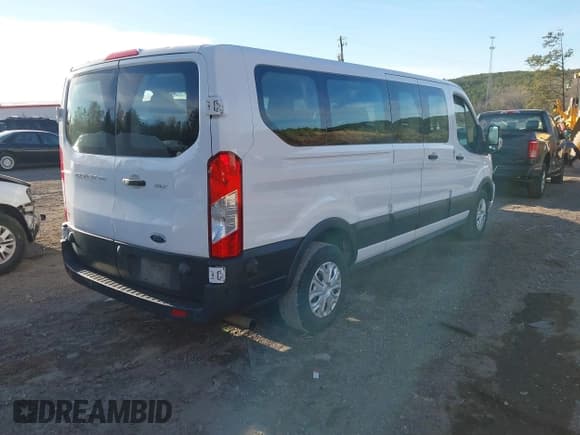 ✅ 2020 Ford Transit Passenger XL • VIN: 1FBAX2Y81LKA59805 • Лот: 41710846. Опубликован ранее на IAAI с пробегом 89 840 миль. Бесплатный доступ к архиву аукционных продаж из США и подробный отчёт об истории автомобиля на DreamBid. Изображение 4.