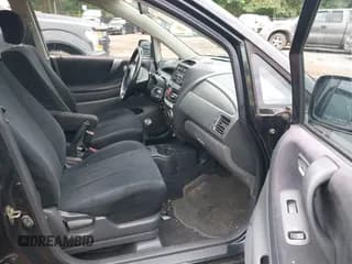 ✅ 2004 Suzuki Aerio S • VIN: JS2RA61S045207428 • Lot: 42340536. Wystawiony na IAAI z przebiegiem 83 056 mil. Bezpłatny archiwum sprzedaży aukcyjnych z USA i szczegółowy raport historii pojazdu na DreamBid. Zdjęcie 5.