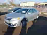 2013 Toyota Camry L с VIN 4T1BF1FK4DU654595, выставлен на аукционе IAAI как лот 43434243 с пробегом 95 668 миль миль и . История ставок и продаж доступна на DreamBid. Изображение 17.